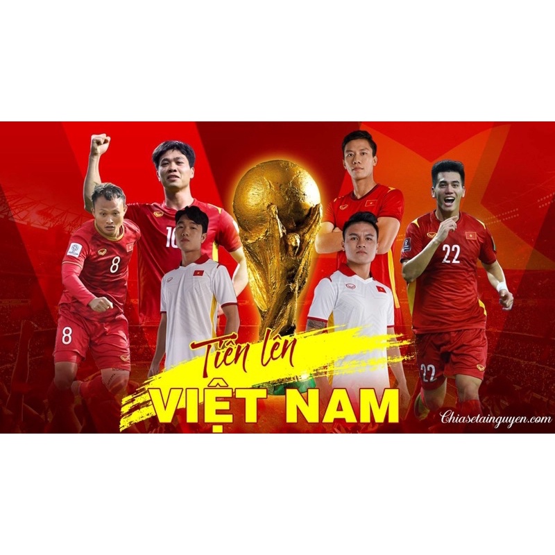 tranh ảnh treo đội tuyển bóng đa Việt Nam 3-6 tấm khác nhau / ảnh poster cầu thử bóng đá Việt Nam