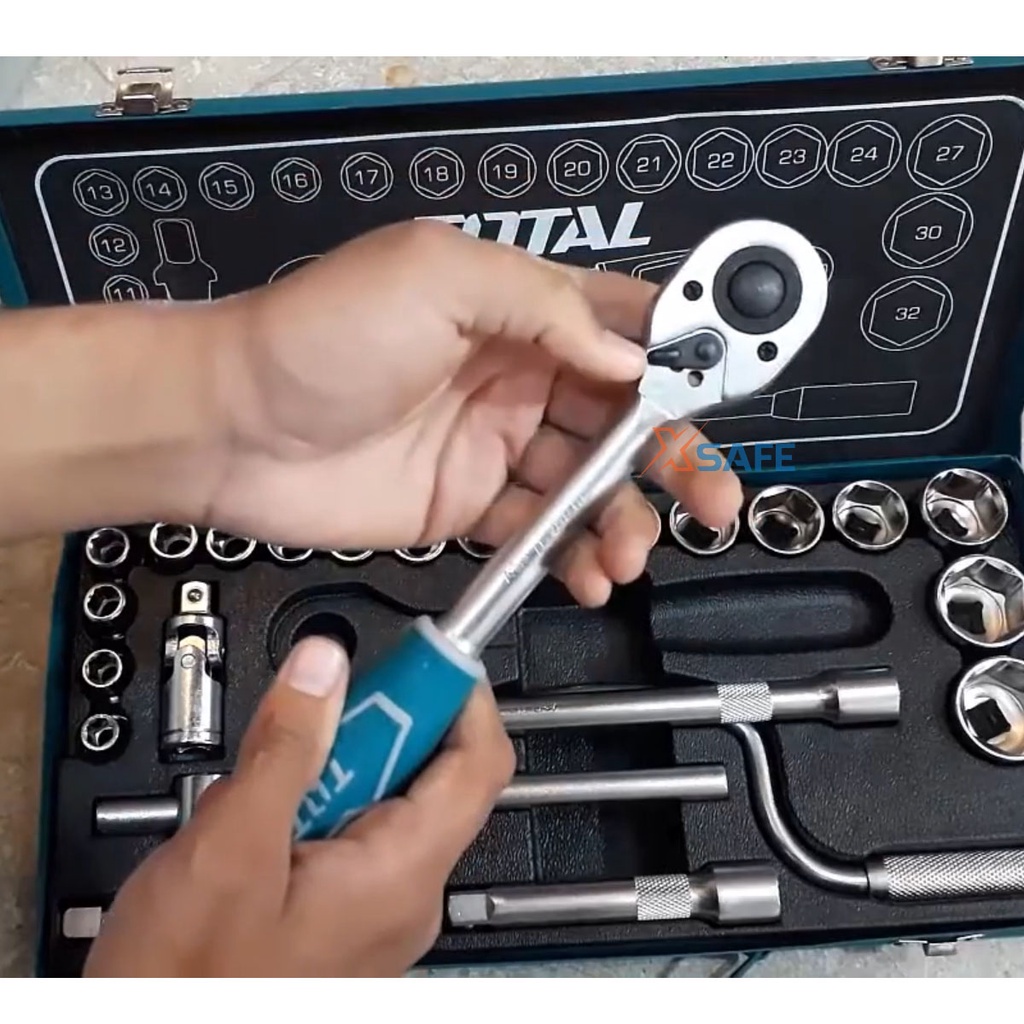 Bộ đồ nghề 26 chi tiết TOTAL THT141253 Bộ dụng cụ cần siết 2 chiều kèm Socket chất liệu CRV DR, phủ lớp chống gỉ sét