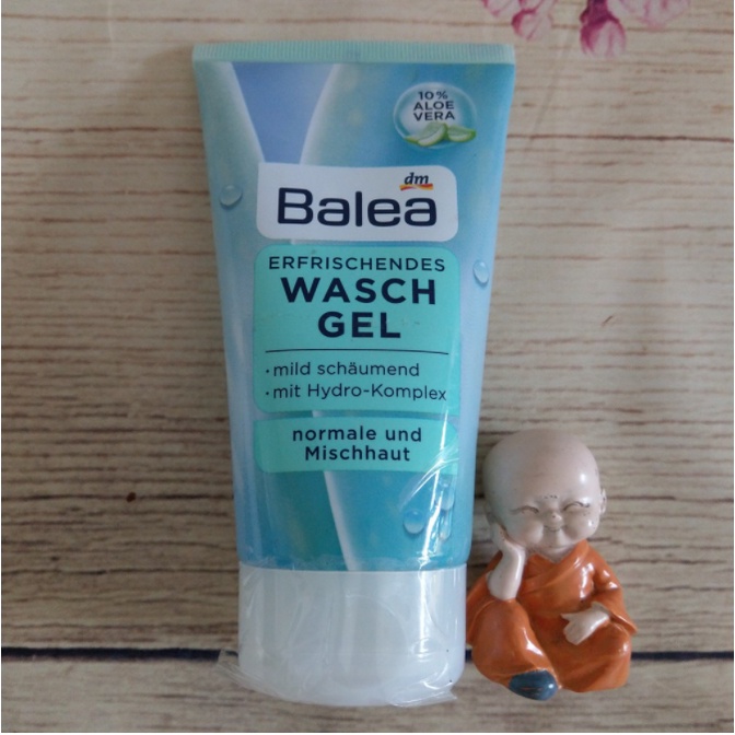 Sữa rửa mặt Balea Lovely Rose 150ml sạch sâu bã nhờn, dầu thừa, dưỡng ẩm - Shop Viloet