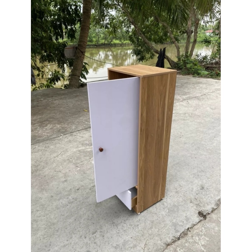 Tủ gỗ đựng đồ, quần áo trẻ em. Mẫu 1: 120 x 40 x 30cm. Mẫu 2: 120 x 60 x 30cm. MDF cao cấp. Khoan sẵn lỗ, lắp dễ dàng
