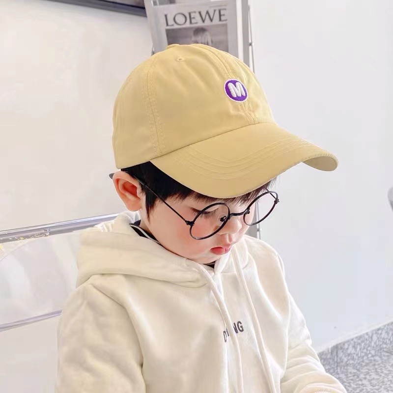 Nón lưỡi trai họa tiết chữ cái có dây đai điều chỉnh phong cách thời trang hàn quốc cho bé