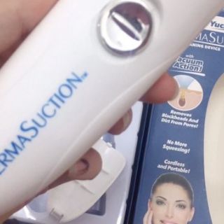 Máy hút mụn mini cầm tay