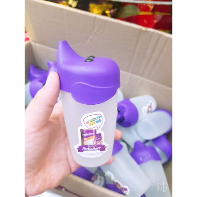 Bình ly uống nước cún kute.Hàng km pediasure