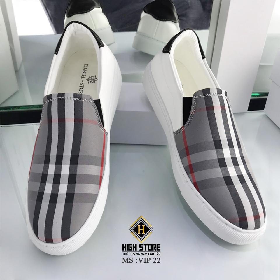 [FREESHIP 50k] Giày lười nam kẻ buberryy màu trắng da Pu cao cấp sang trọng | BigBuy360 - bigbuy360.vn