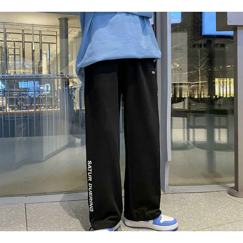 Quần Nam Ống Rộng Chất Nỉ Thêu Chữ Sịn Sò Form Rộng Có Dây Rút Mặc Đẹp Co Giãn Tốt Thoải Mái NEW UNISEX