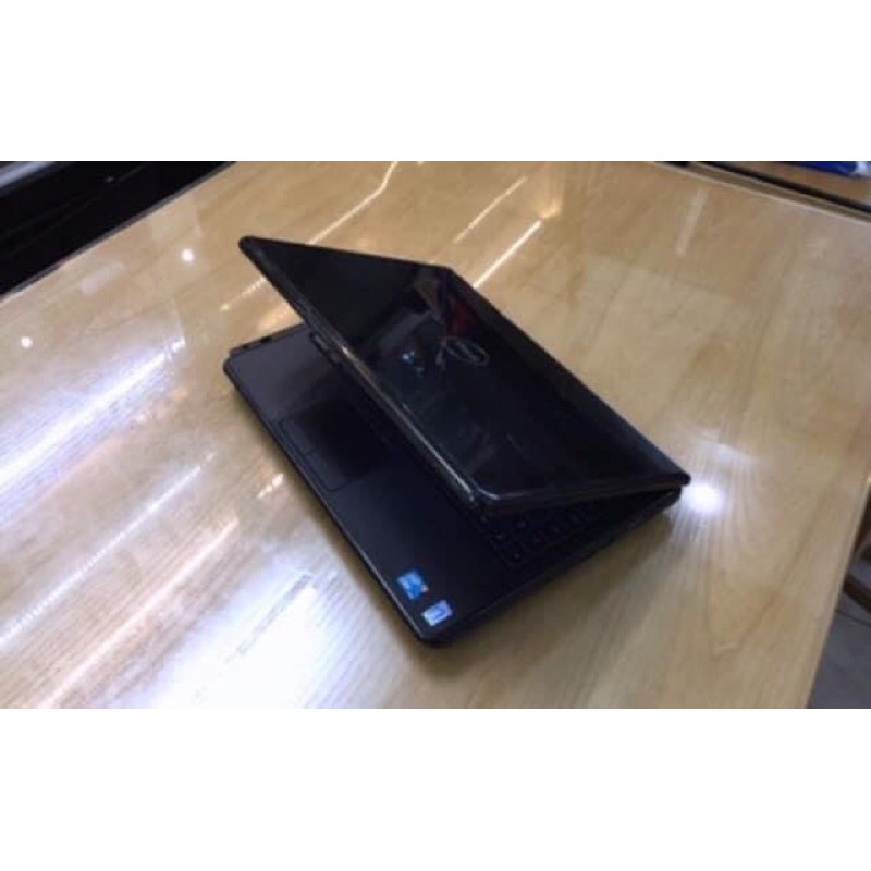 Laptop UFO Dell 4030 i7 mạnh mẽ bóng loáng sang trọng