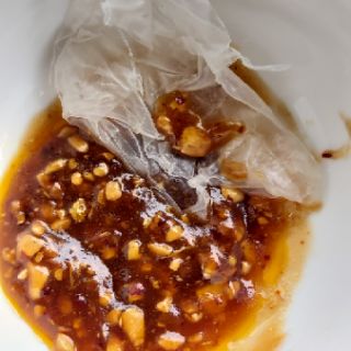 Bánh tráng dẻo chấm me sốt sệt