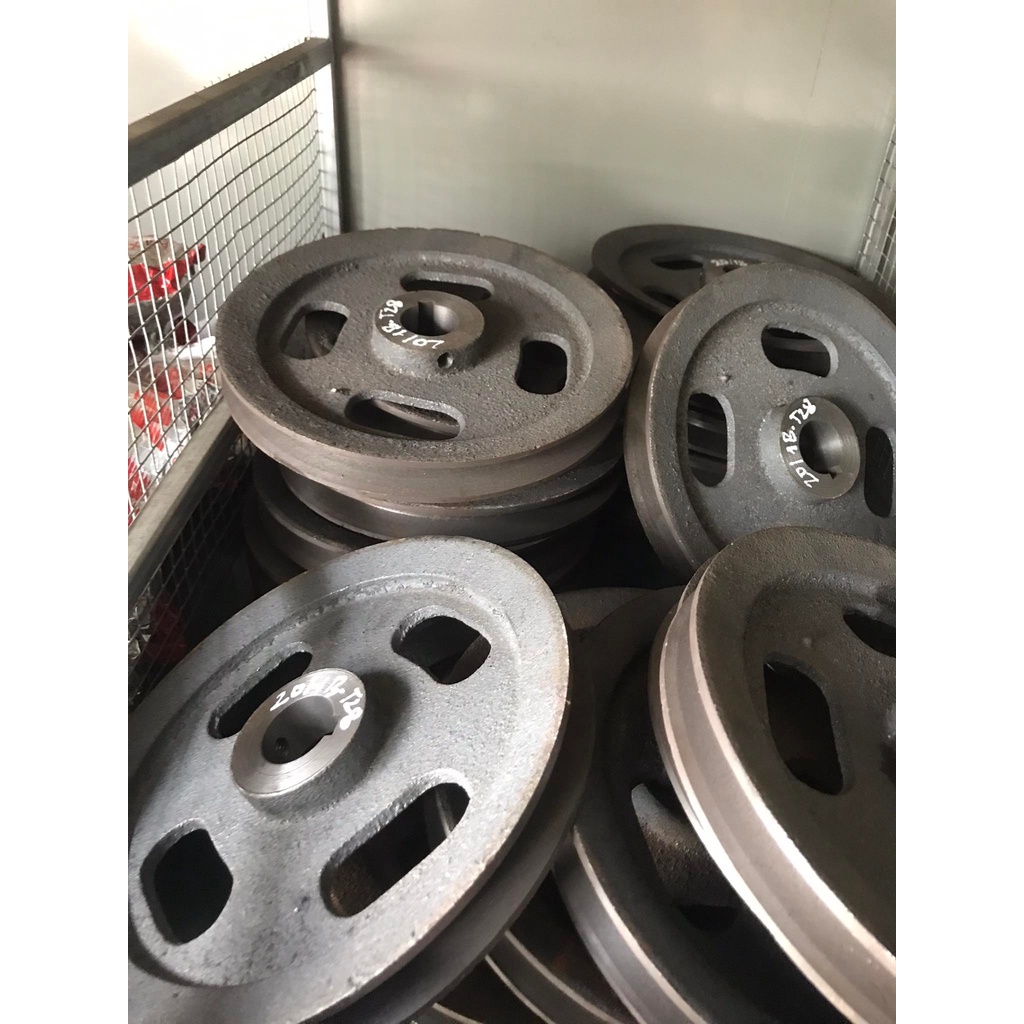 BuLy Gang 200mm 1 Rãnh B lỗ trục 24 - 28 Bánh Xe Cao Su BL200/2B