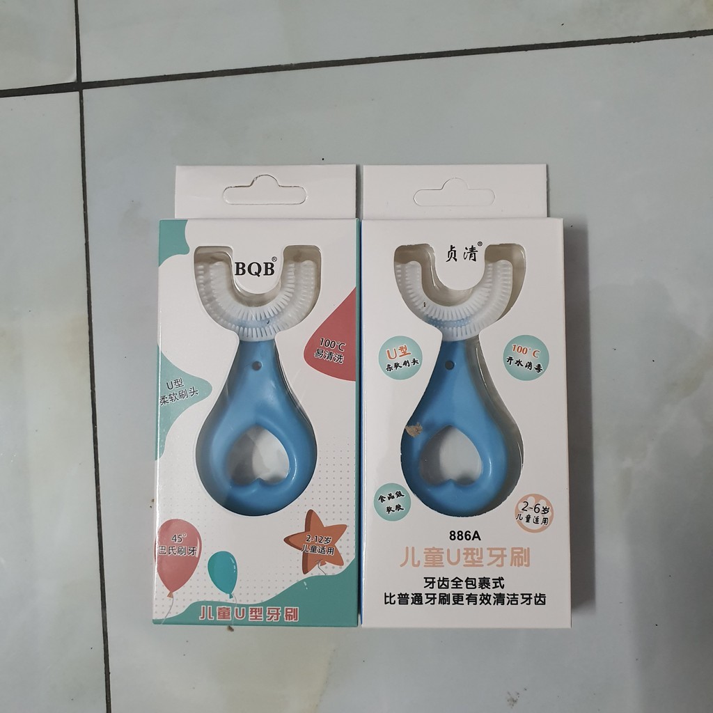Bàn chải đánh răng cho bé chữ u chất liệu Silicon chịu được lực cắn, cho bé từ 2 tuổi - 6 tuổi FOSSIO E50