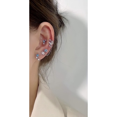 1 chiếc bông tai đính đá dáng dài Thép y tế ảnh shop chụp