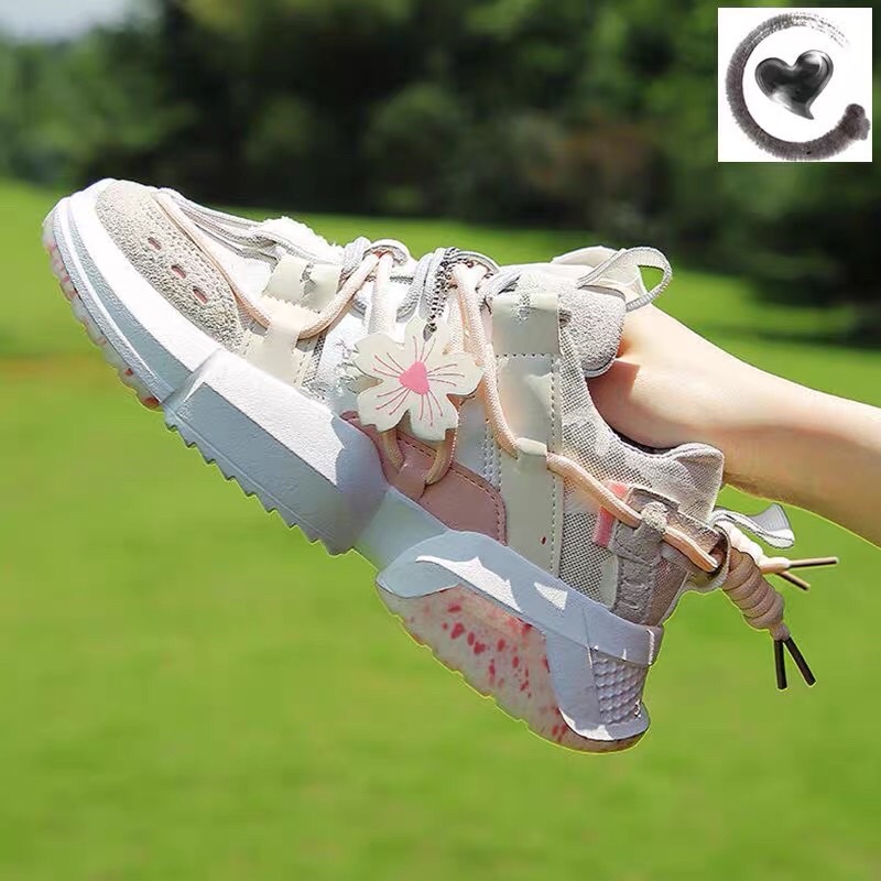 GIÀY THỂ THAO NỮ TAG HOA ĐÀO SIÊU XINH