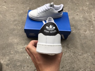 [SALE+VIDEO] giày thể thao Stan smith gót đen nam nữ [tặng kem hộp]