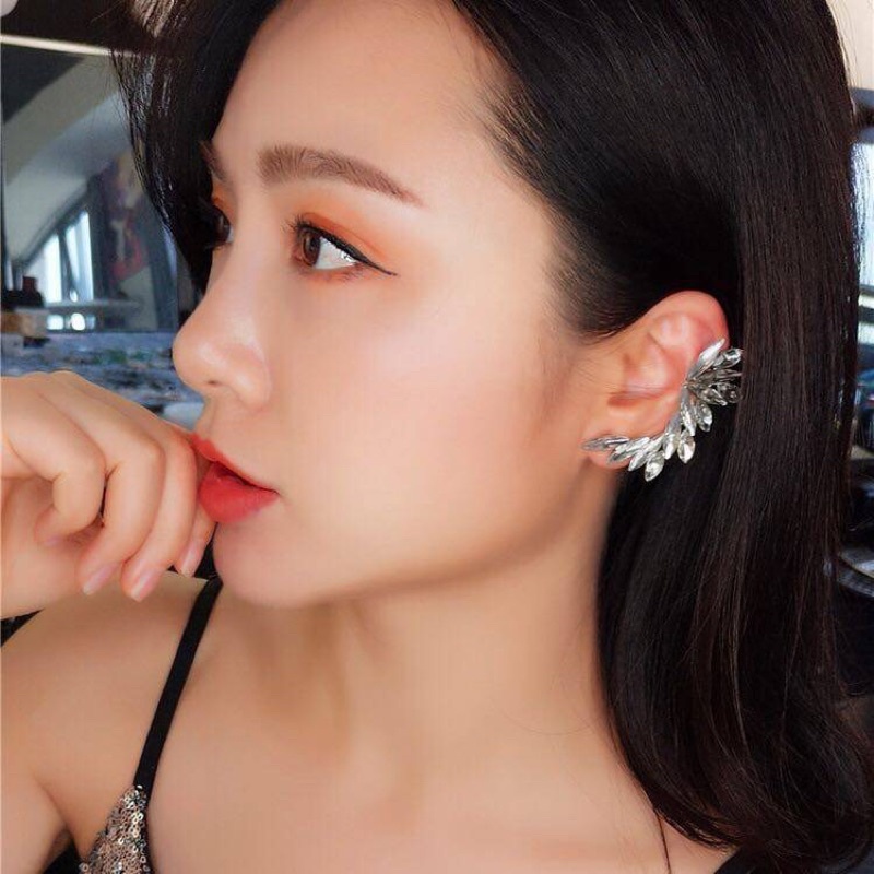 Hoa tai đính đá thời trang nữ - Khanturban.vn