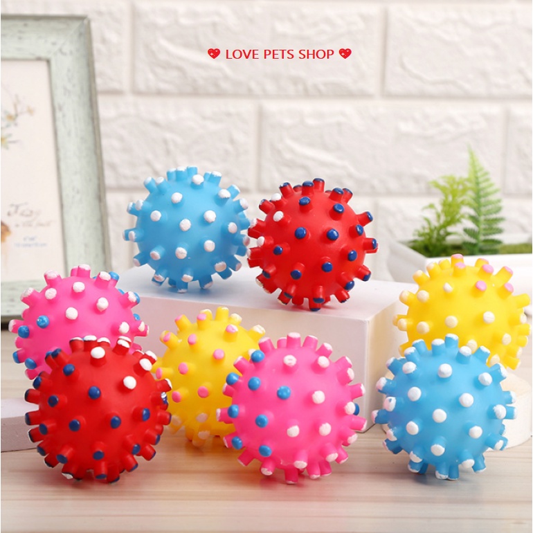ĐỒ CHƠI GẶM CHO CHÓ MÈO, QUẢ CẦU GAI CÓ KÈN KÊU 6.5CM - LOVE PETS SHOP