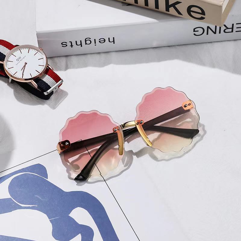 Kính mát thời trang đường phố cho trẻ em