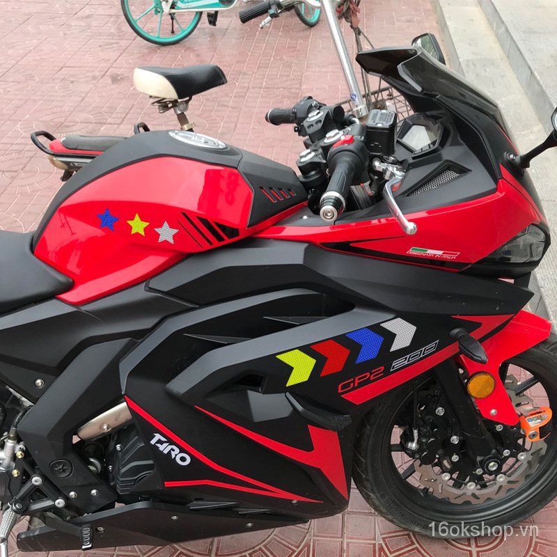 Set 10 miếng dán cảnh báo hướng dẫn hình mũi tên trang trí xe hơi