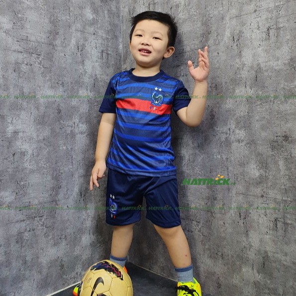 Đồ bóng đá trẻ em cho bé trai NHIỀU MẪU (11kg - 41kg) thun Sài Gòn thoáng mát, may chất lượng, xưởng sỉ toàn quốc uy tín