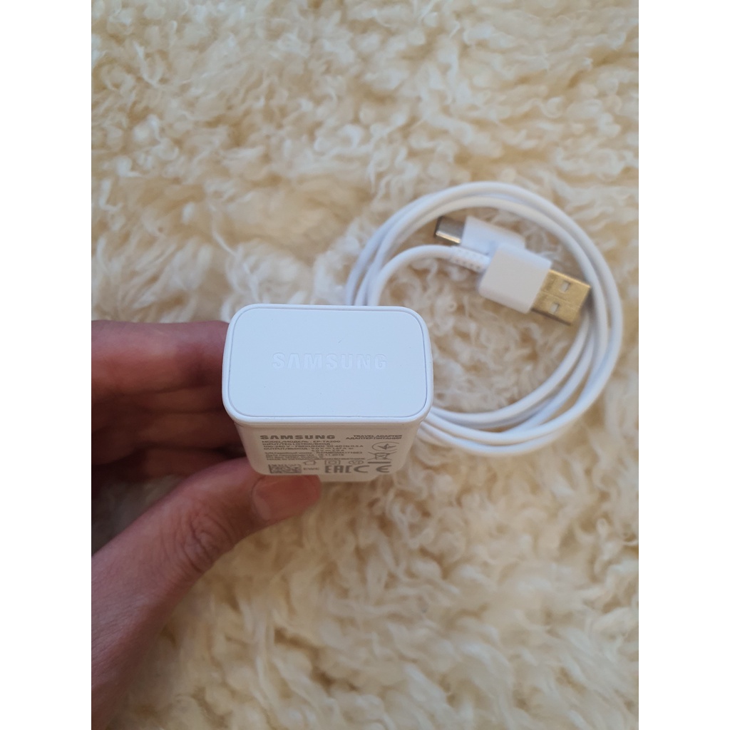 Bộ Sạc Nhanh Cho Các Dòng Điện Thoại Samsung Chân Type C EP-TA200