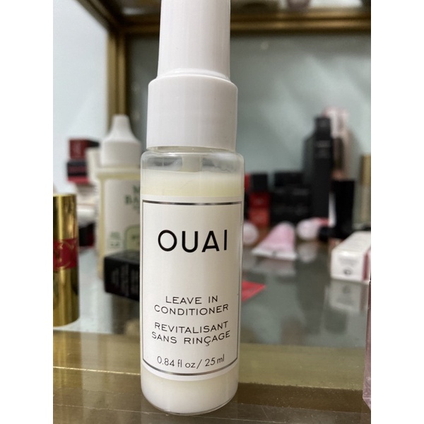 Dưỡng tóc dạng xịt OUAI Leave in Conditioner