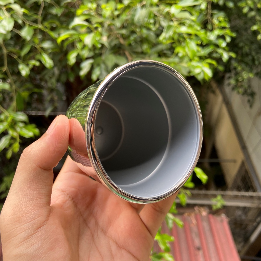 Ảo Thuật Cốc Và Bóng - Cups And Balls Magic Trick