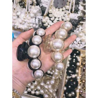 Cặp tóc gắn ngọc trai