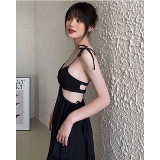 13106 đầm đen cutout tầng