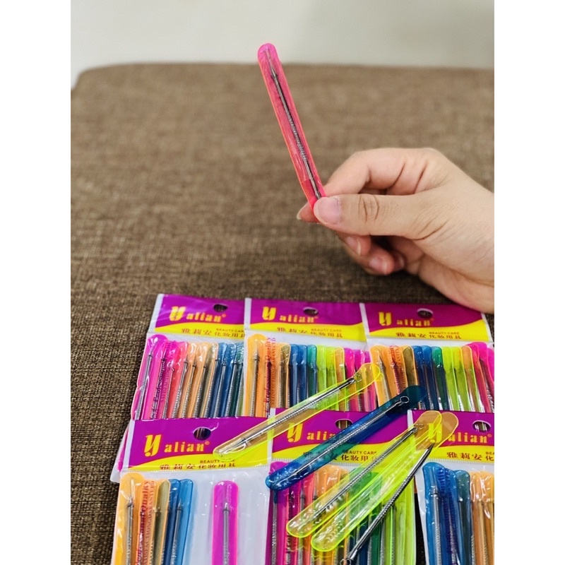 Que Nặn Mụn Đầu Đen An Toàn Tiện Lợi 8cm