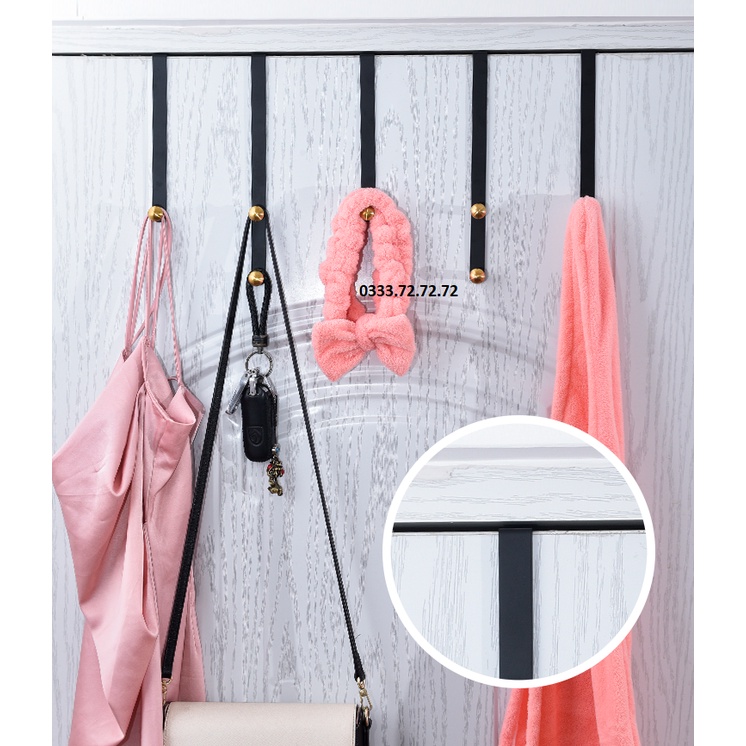 Móc treo quần áo gắn sau cánh cửa, không cần khoan đục