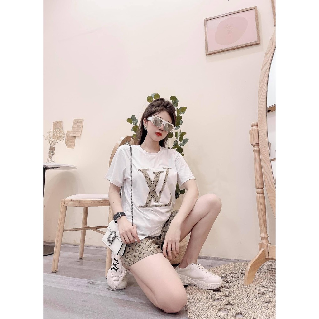 Bộ thun đùi họa tiết kí tự