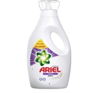 Nước giặt Ariel hương Downy chai 2.4 kg (2.3 lit)