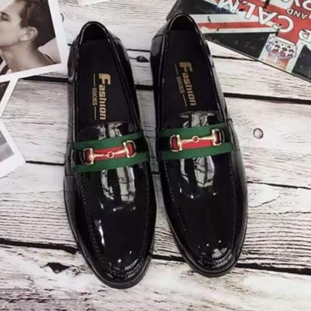 Giầy lười bóng kẻ xanh đỏ nam