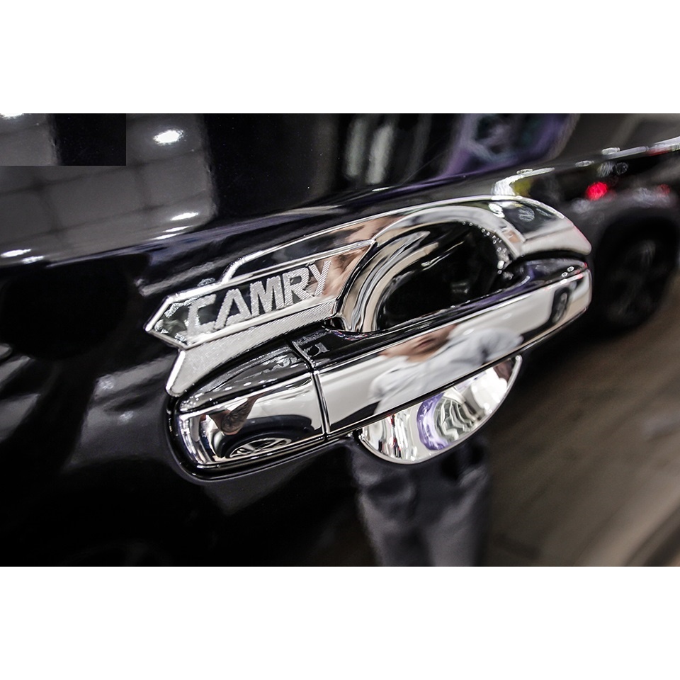 Bộ 8 Ốp tay nắm và hõm cửa ô tô TOYOTA CAMRY 2019-2021 loại Dày mạ Crom Cao cấp