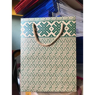 Túi giấy số 4 (22 x 30) - Combo 10 chiếc