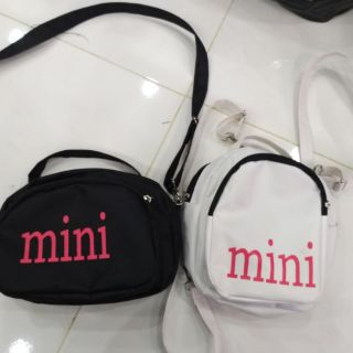 Túi đeo 2 kiểu vừa đeo chéo vừa balo - MINI