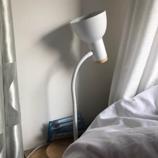 Đèn led để bàn