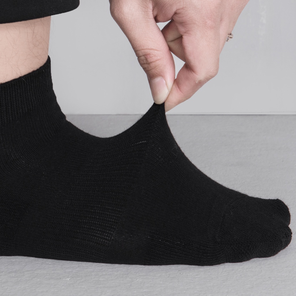 Tất Nam Cotton Cao Cấp Màu Đen Co&amp;Com Khử Khuẩn Chống Hôi Chân Thông Thoáng Co Giãn