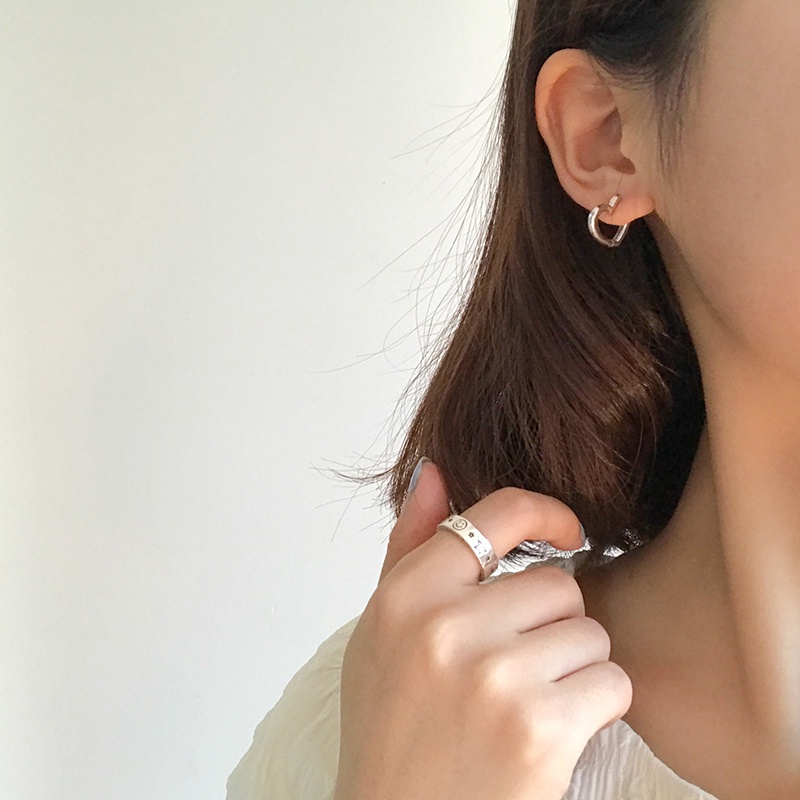 Khuyên tai hình trái tim phong cách Hàn Quốc xinh xắn dành cho nữ