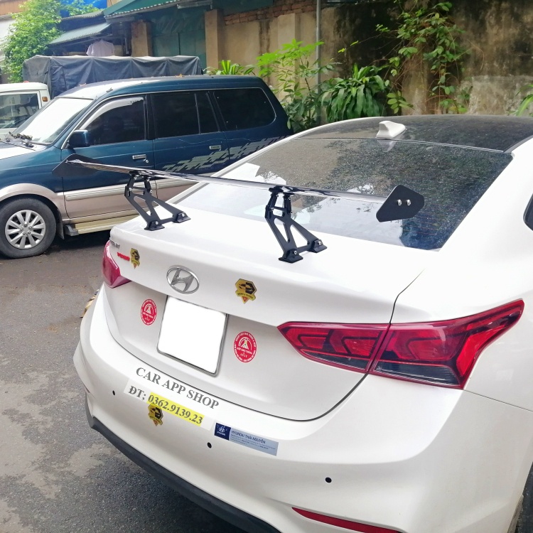 Hàng Loại 1 Đuôi Gió Thể Thao Có Đèn  Lắp Cho Xe Hyundai Accent Hết  Các Đời