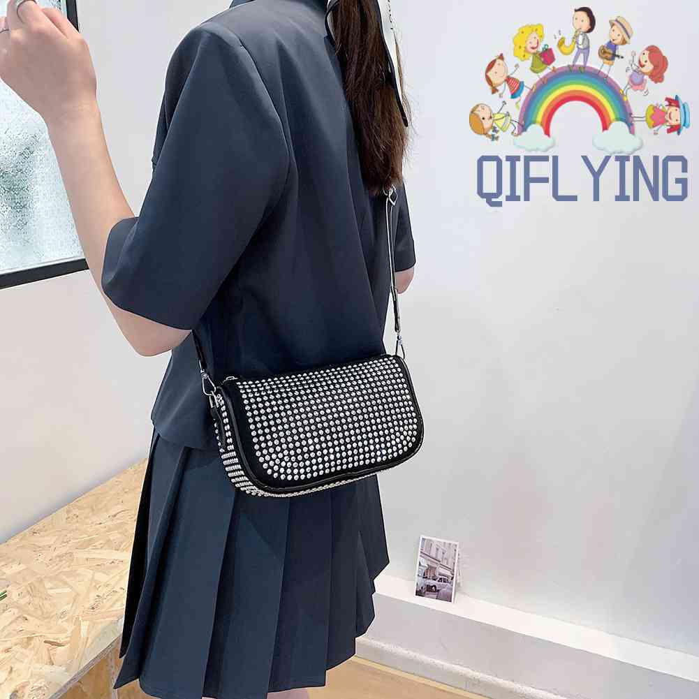 Túi Đeo Chéo Vai Đính Đá Kim Cương Dành Cho Nữ