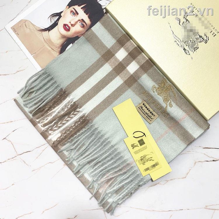 Khăn Choàng Burberry Thêu Họa Tiết Phong Cách Vintage Anh Quốc 22