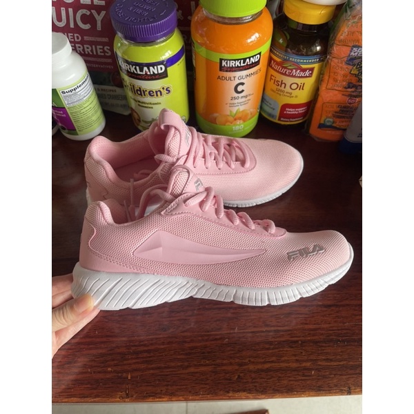 Giày Fila nữ nhập từ Mỹ