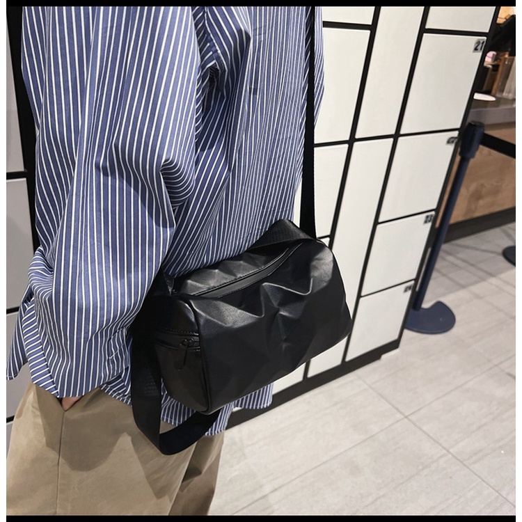 Túi đeo chéo unisex giỏ nam nữ đeo hông cặp thời trang phong cách cặp đôi đen trắng KINDEE