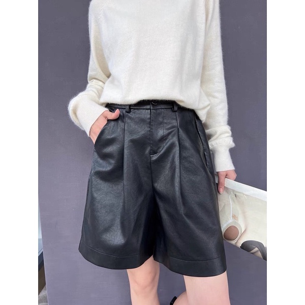Quần da size M thanh lý