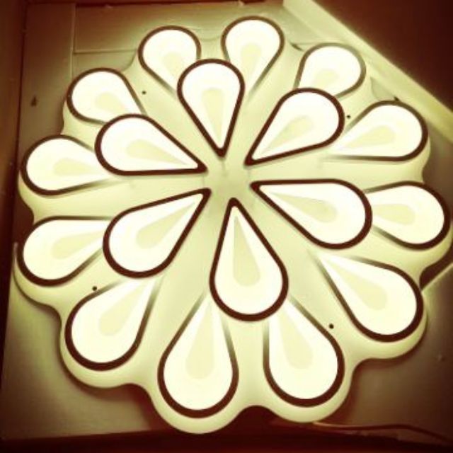 ĐÈN LED MÂM GIỌT NƯỚC