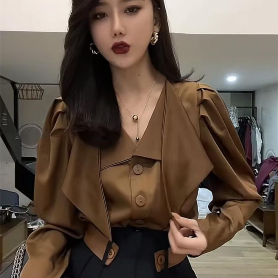 Set quần áo thời trang mùa thu năm 2021 cho nữ