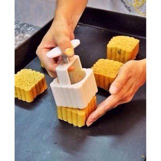 Khuôn Làm Bánh Trung Thu Lò Xo 6 Mặt