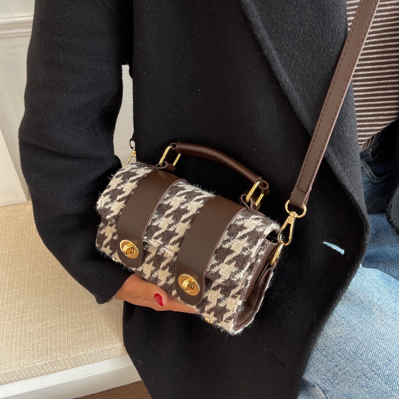 Túi đeo chéo có khóa kéo chống trộm họa tiết caro thời trang cho bé