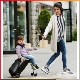 Xe đẩy cho bé tặng kèm vali kéo du lịch chính hãng QBox chịu tải lên tới 50kg, có thể gập gọn & mang lên máy bay