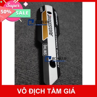 HCM- Mũi Tên Ốp Pô Dập Vân Nổi Gắn  Exciter 150