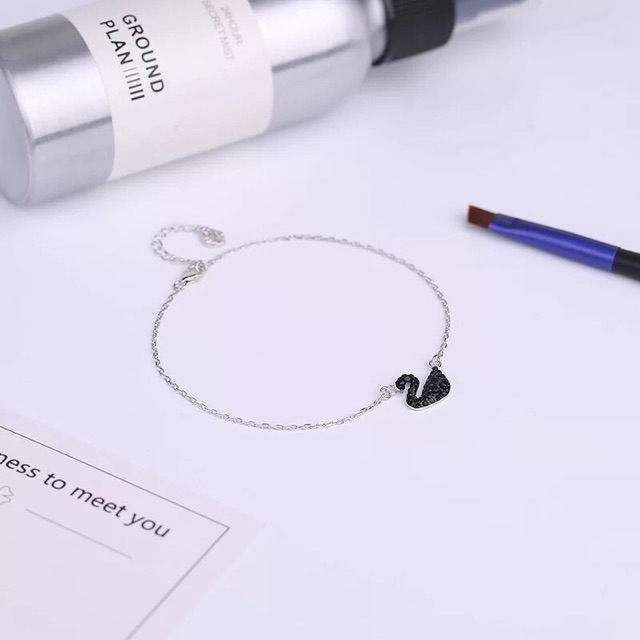 Lắc chân thiên nga đen | BigBuy360 - bigbuy360.vn